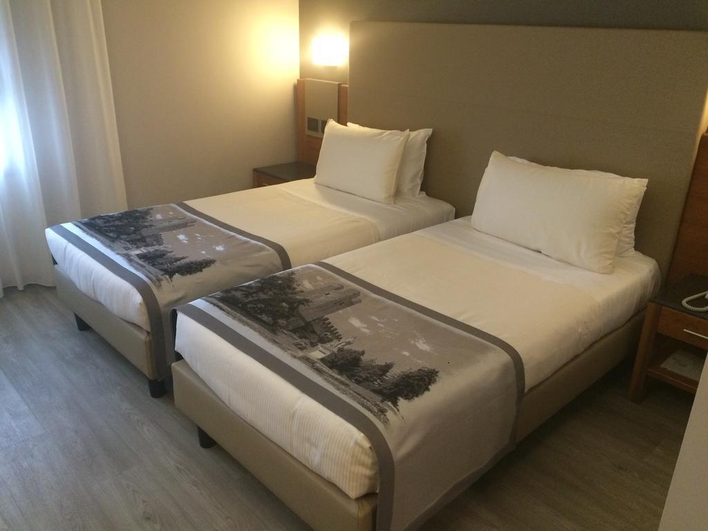 Albergo Roma, BW Signature Collection カステルフランコ・ヴェーネト エクステリア 写真
